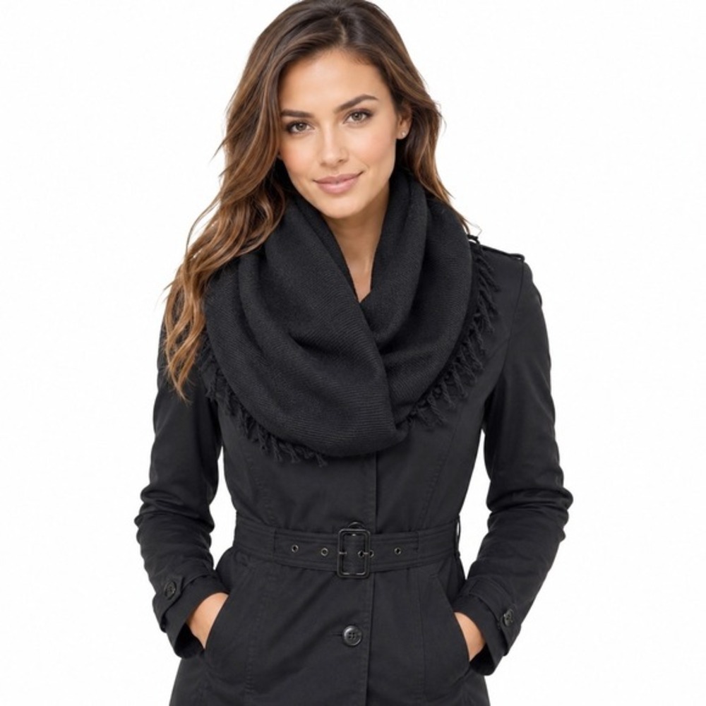 New York & Co Black Knit Infinity Scarf Fringe Trim Solid Acrylic Loop 67-05